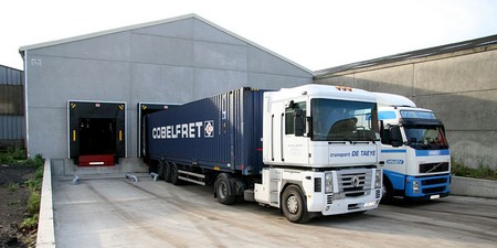 Eurostockage Gestion warehouse truck entrance